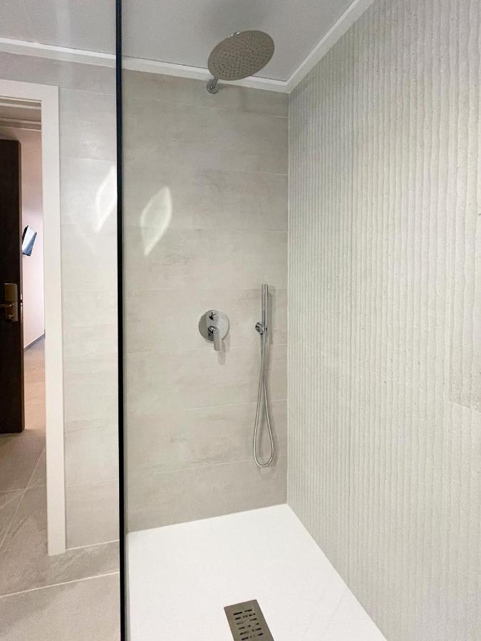 Hotel Quatre Llunes Santa Pola Bagian luar foto