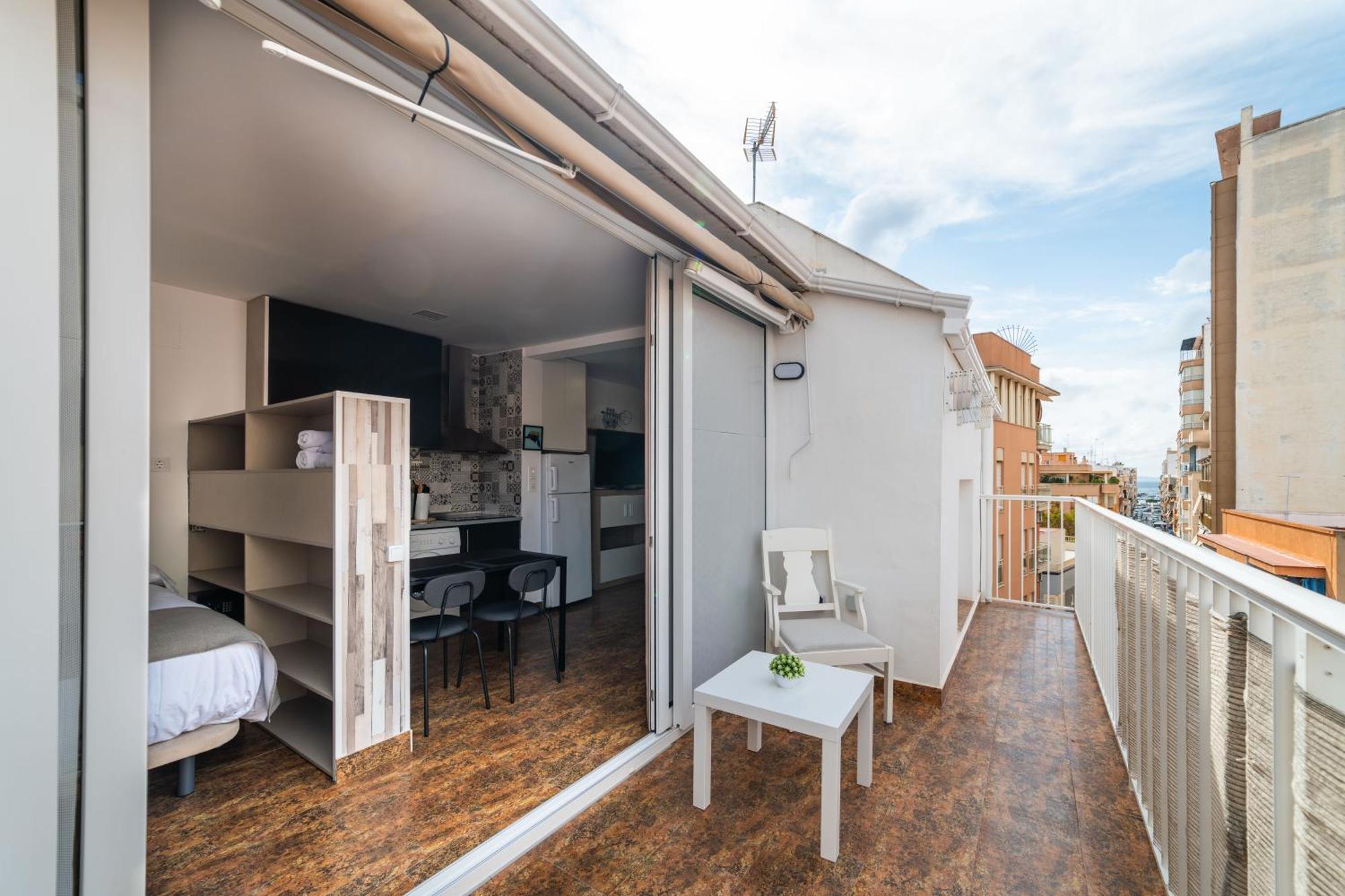 Hotel Quatre Llunes Santa Pola Bagian luar foto